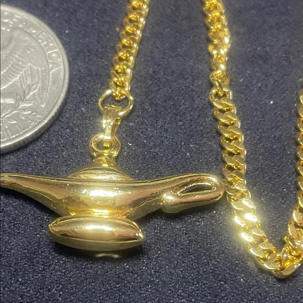 Gold Lamp Pendant clip - no marking